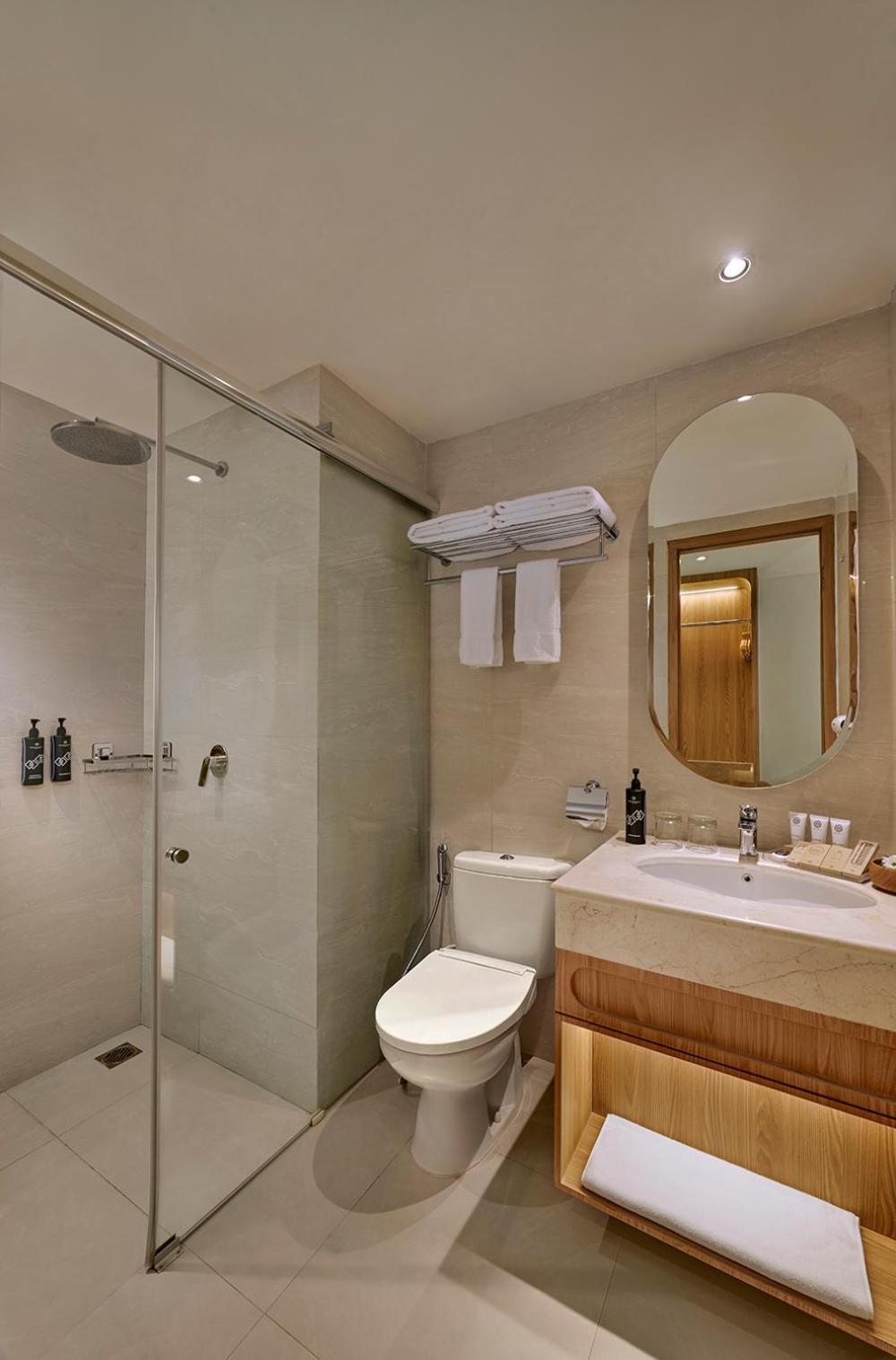 Golden Hill By Golden Tulip Hotel Tlekung Ngoại thất bức ảnh